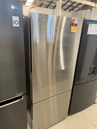 Factory second Fisher&Paykel 413L Bottom Mount Fridge Model: RF442BRPX6 - Second Hand Appliances Geebung